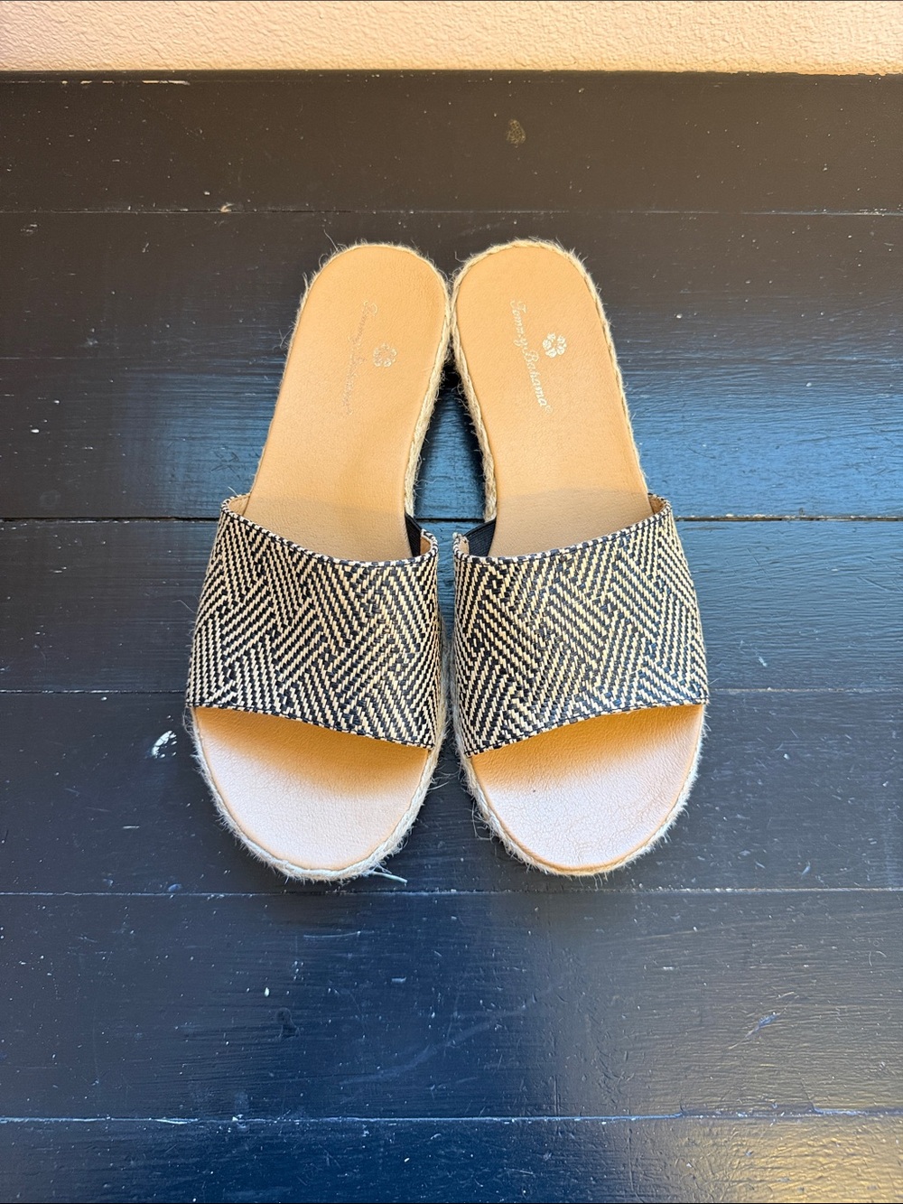 Black Patterned Tommy Bahama Slide Sandals